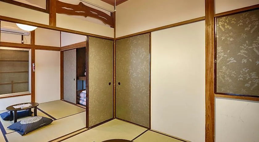 1/3Rd Residence Guest House Yashiki Tokyo 2*,