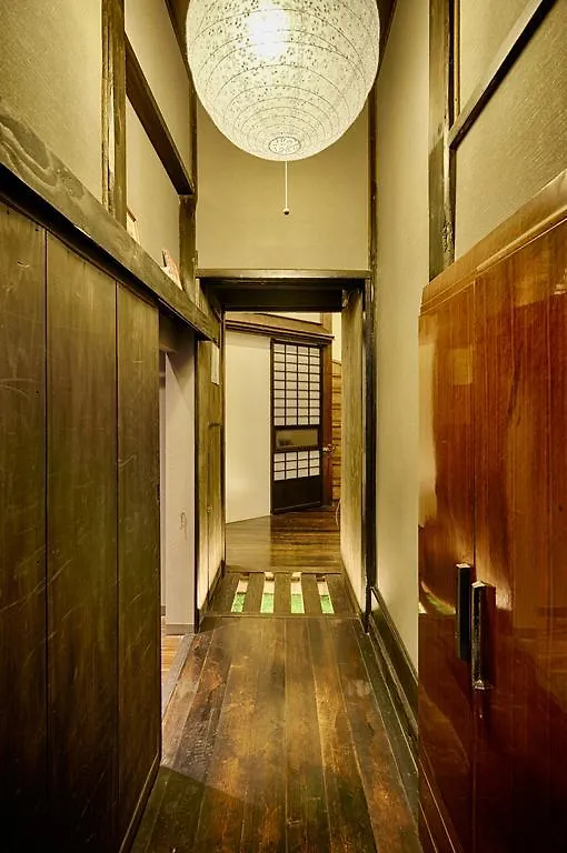1/3Rd Residence Guest House Yashiki Tokyo 2*,  Japan