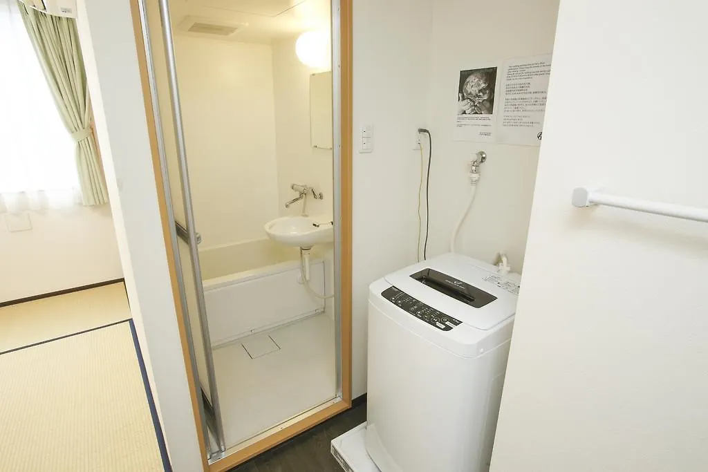 1/3Rd Residence Guest House Yashiki Tokyo 2*,  Japan